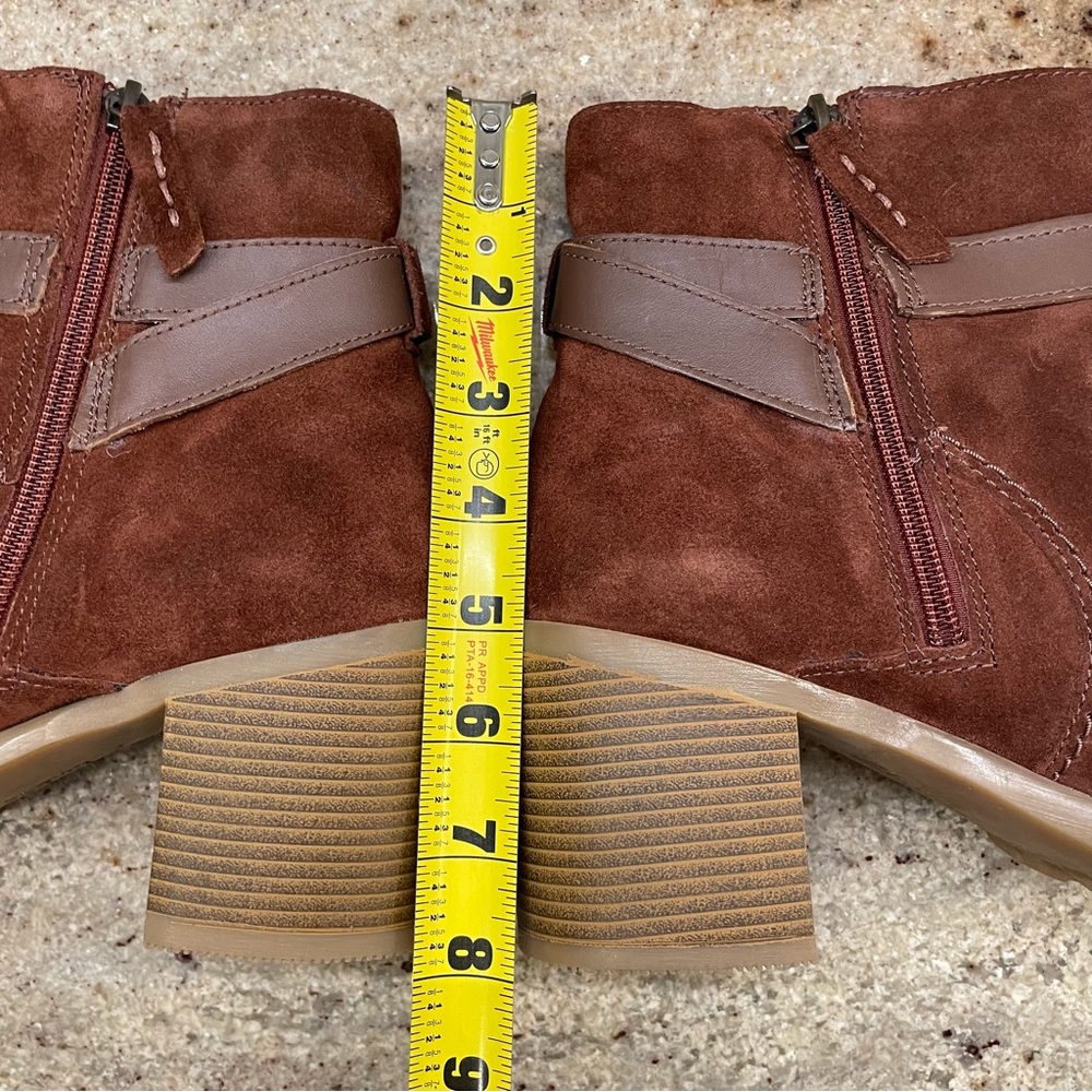 Clarks Clarkwell Hall British Tan Suede Heeled Bootie - Picture 8 of 14
